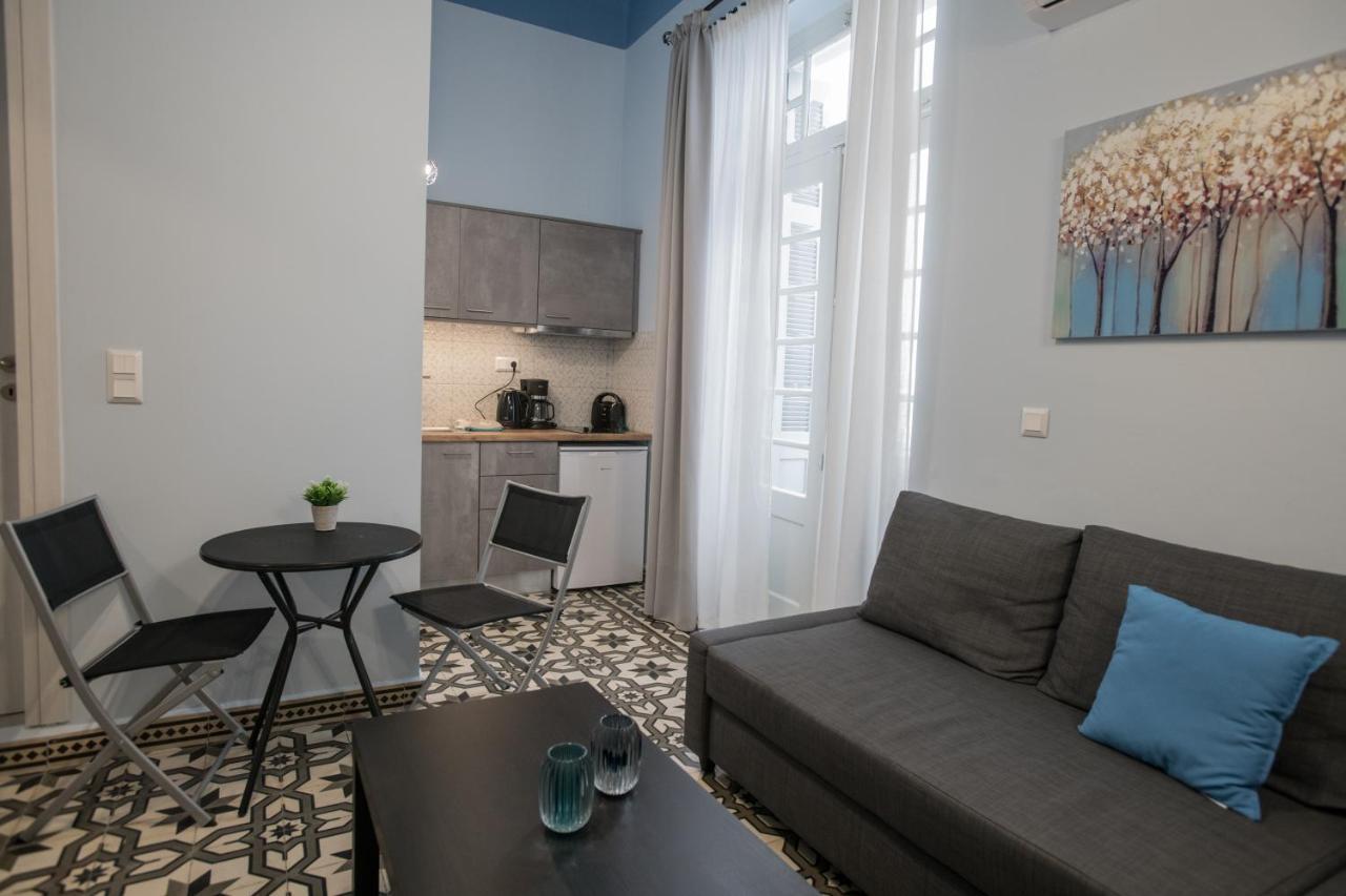 The Blue Apartment In The Heart Of Heraklion Exteriör bild
