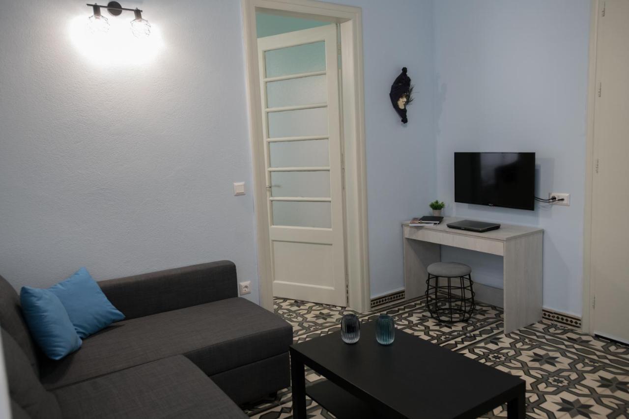 The Blue Apartment In The Heart Of Heraklion Exteriör bild